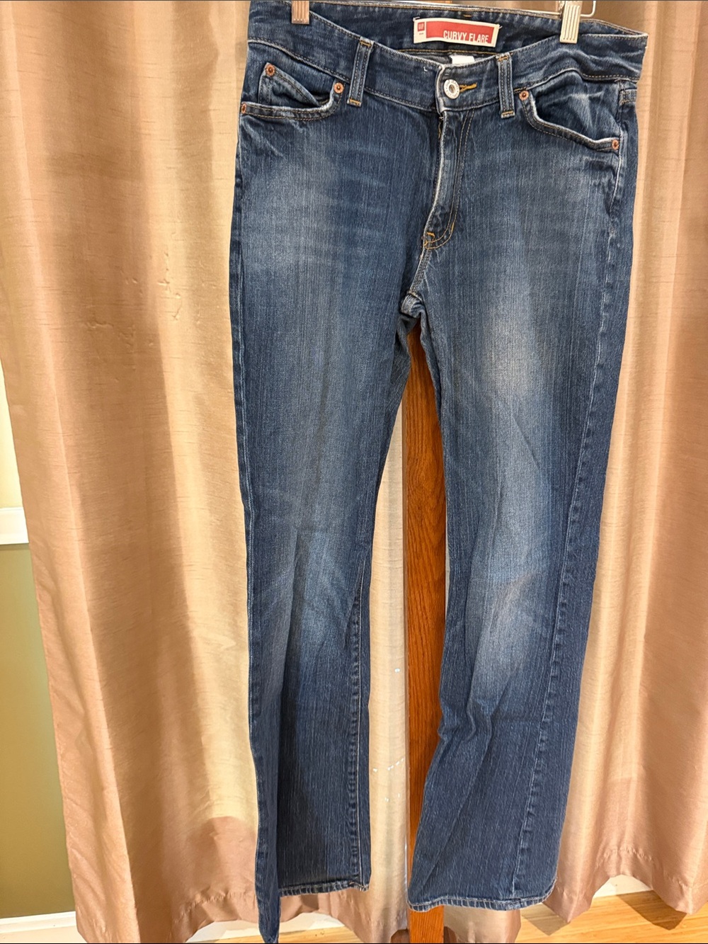 GAP Curvy Flare Jeans - Medium Blue Wash